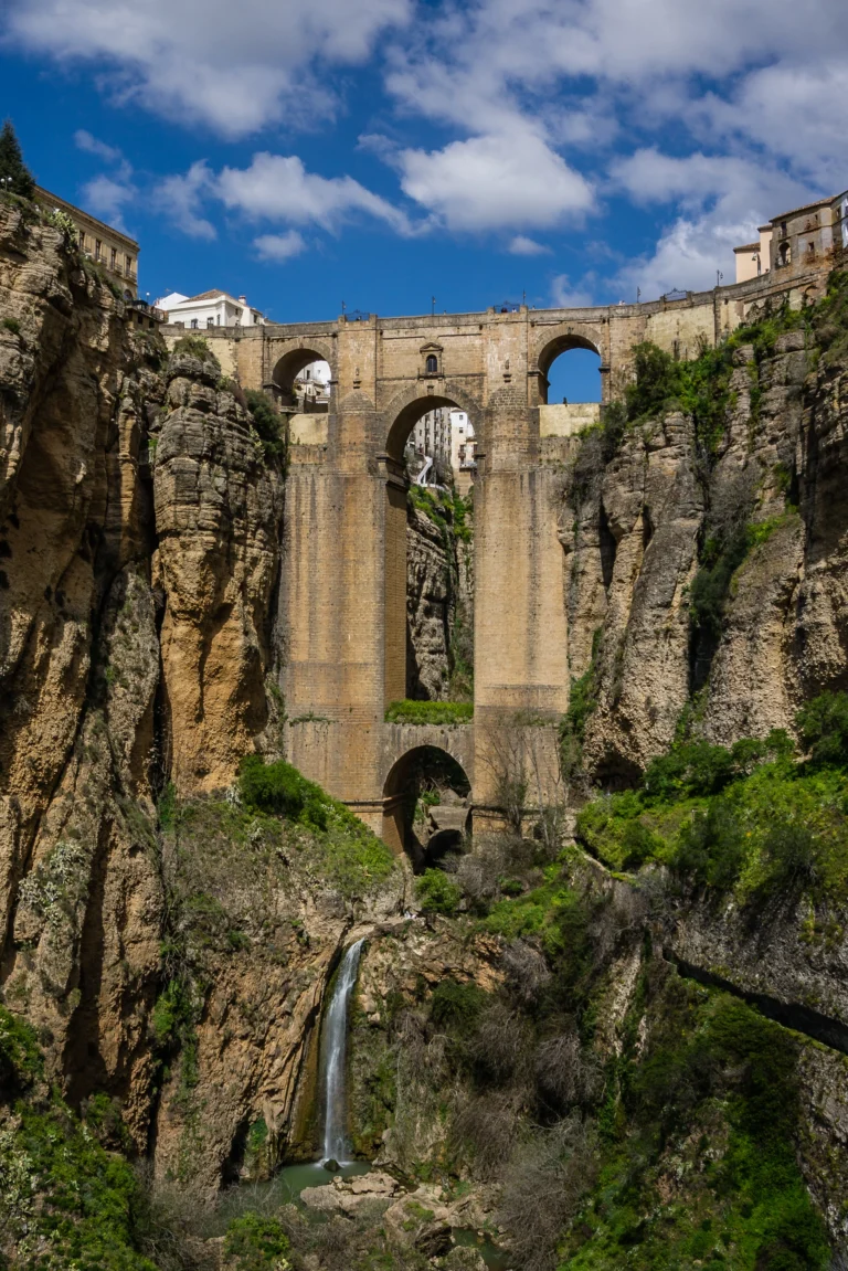 Federación Andaluza de Espeleología y Descenso de Cañones y Barrancos